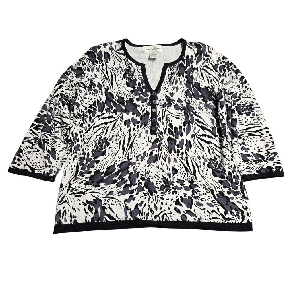C.D. Petites Animal Print Knit Top Women's Size LP Black White Grey 3/4 Sleeve‎